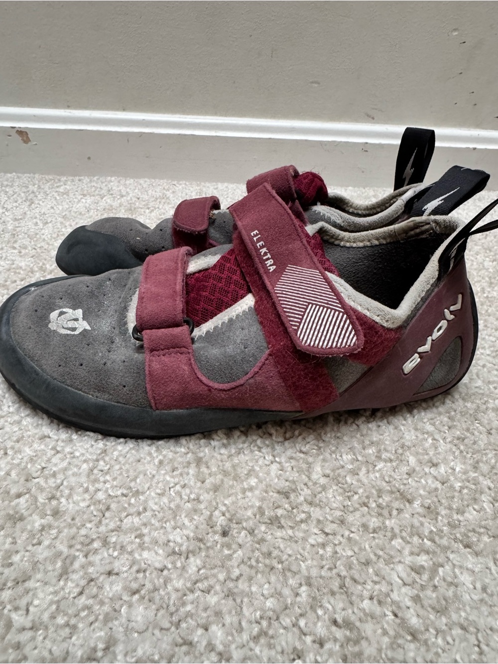Women’s Evolv Elektra Climbing Shoes - Burgundy and Gray